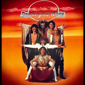 美女被打白嫩屁股女大学生
