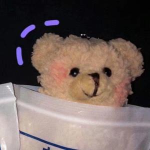 美女被打白嫩屁股女大学生
