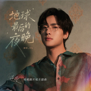 美女被打白嫩屁股女大学生
